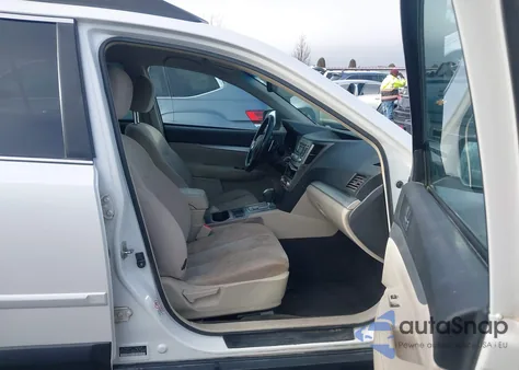 2013 Subaru Outback 2.5I Premium from USA, damaged, VIN 04S4BRBCC1D322857